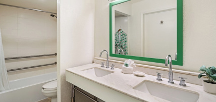 Hôtel Palm Tree Club Miami 4*, Séjour Etats-Unis, Floride, Miami par Ôvoyages Hôtel Palm Tree Club Miami 4*, Séjour Etats-Unis, Floride, Miami par Ôvoyages