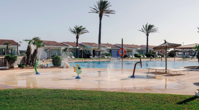 Hôtel AluaSun Mediterráneo 3*, Séjour Espagne, Minorque par Ôvoyages Hôtel AluaSun Mediterráneo 3*, Séjour Espagne, Minorque par Ôvoyages