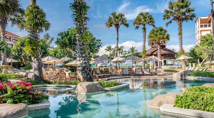 Hôtel Centara Grand Beach Resort Phuket 5*, Séjour Thaïlande, Phuket par Ôvoyages Hôtel Centara Grand Beach Resort Phuket 5*, Séjour Thaïlande, Phuket par Ôvoyages