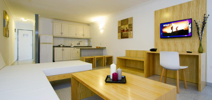 Hôtel Ereza Los Hibiscos 2* Adult Only +16, Séjour Espagne & ses îles, Canaries, Lanzarote par Ôvoyages Hôtel Ereza Los Hibiscos 2* Adult Only +16, Séjour Espagne & ses îles, Canaries, Lanzarote par Ôvoyages