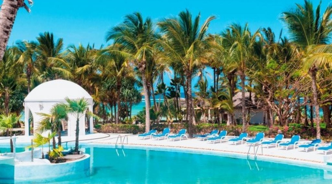 Hôtel Sun Palm Beach 4* Sup + Safari 1 nuit, Combiné Kenya par Ôvoyages Hôtel Sun Palm Beach 4* Sup + Safari 1 nuit, Combiné Kenya par Ôvoyages