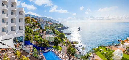 Hôtel Baia Azul 4*, Séjour Portugal, Madère, Île de Madère par Ôvoyages Hôtel Baia Azul 4*, Séjour Portugal, Madère, Île de Madère par Ôvoyages